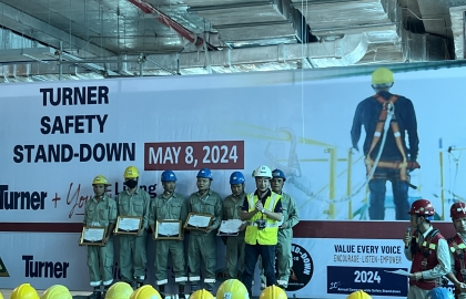 Sigma cooperated with Turner to organize the Safety Stand Down 2024 program at the Tien Bo Plaza project
